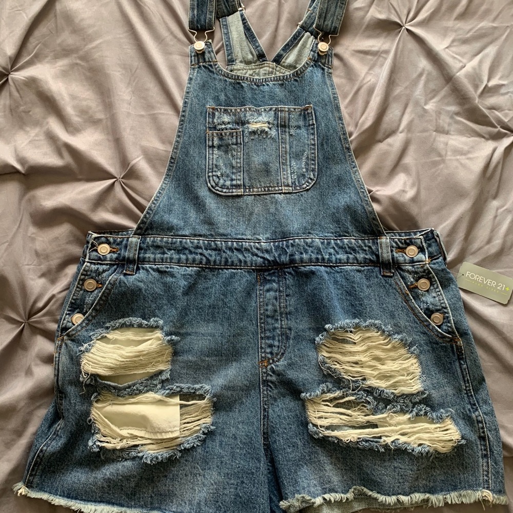 Denim distressed shorts overalls!